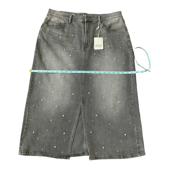 a.n.a High Waist Crystal Embellished Gray Denim Skirt Midi NWT size 12 - Picture 6 of 11